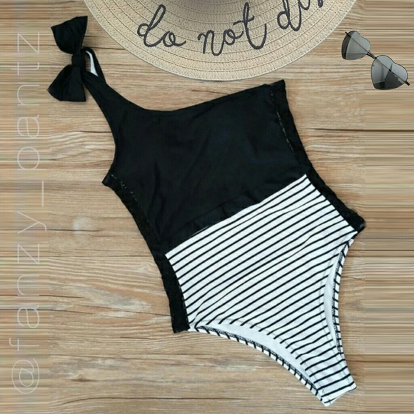 One piece lace panel swimsuit Black white - Picture 3 of 6